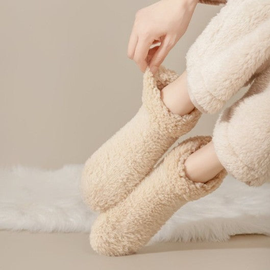 Mid-calf lamb fleece indoor floor socks, thickened for warmth and cold resistance